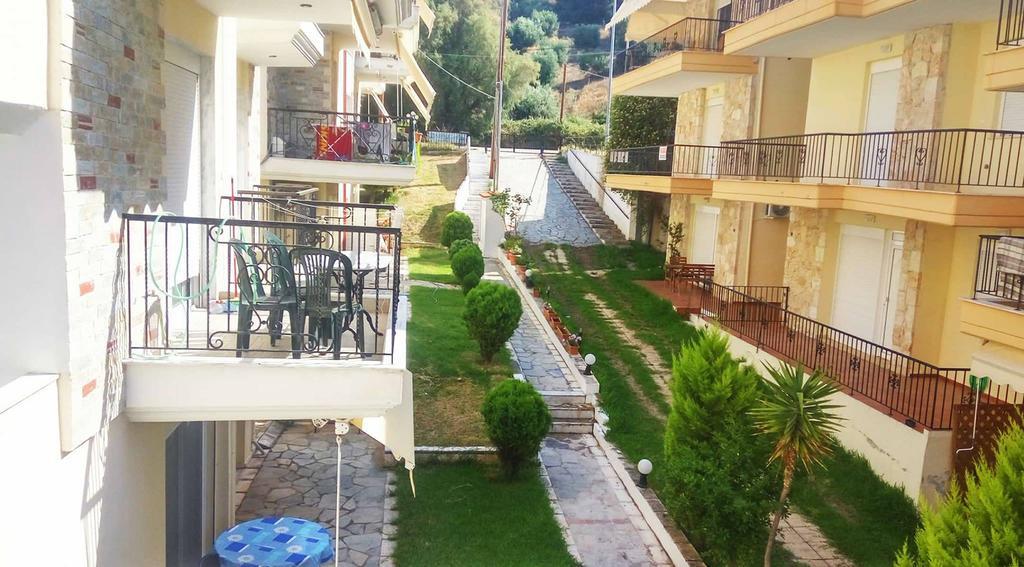 Roses Rt Apartments Skioni I Νέα Σκιώνη Εξωτερικό φωτογραφία