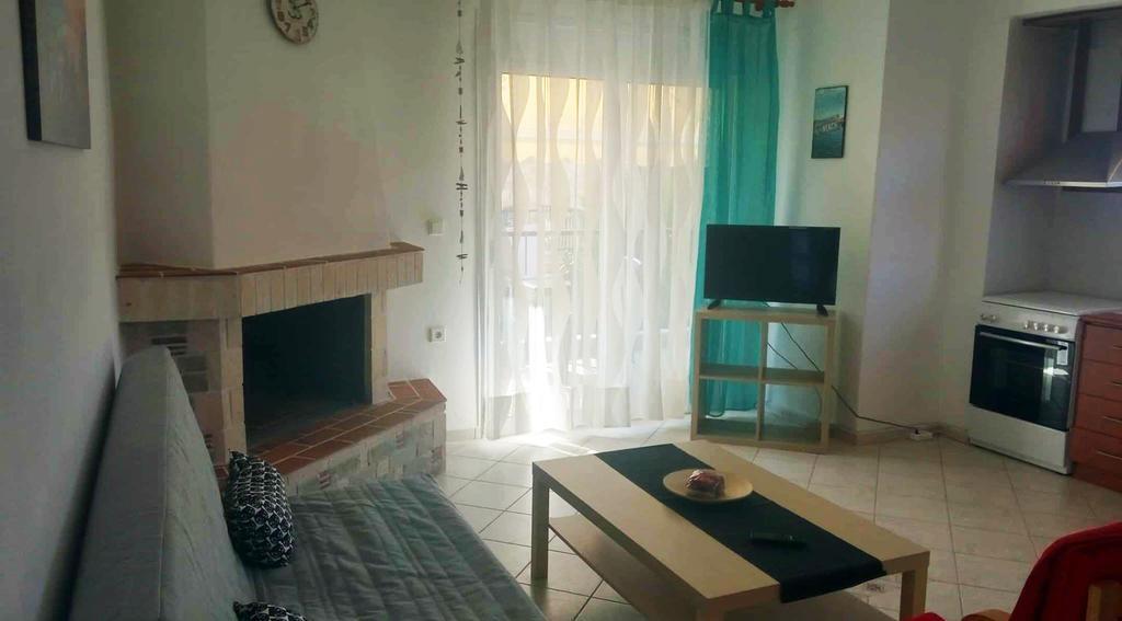 Roses Rt Apartments Skioni I Νέα Σκιώνη Εξωτερικό φωτογραφία