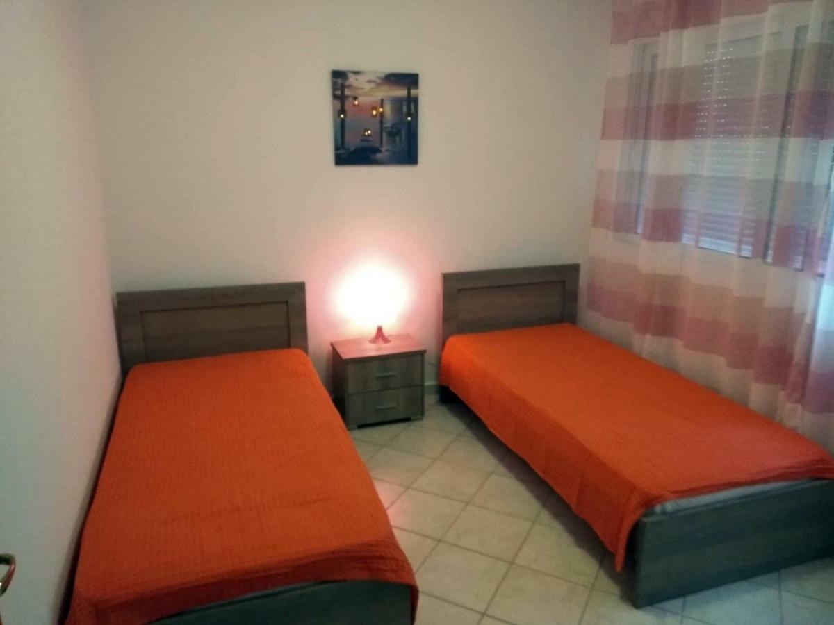 Roses Rt Apartments Skioni I Νέα Σκιώνη Εξωτερικό φωτογραφία