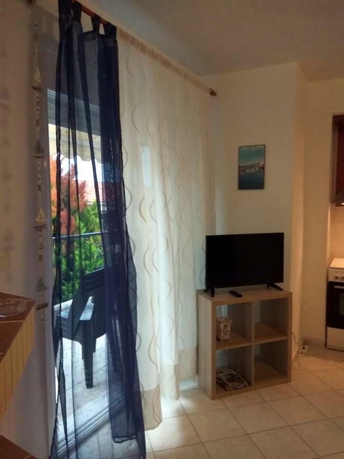 Roses Rt Apartments Skioni I Νέα Σκιώνη Εξωτερικό φωτογραφία